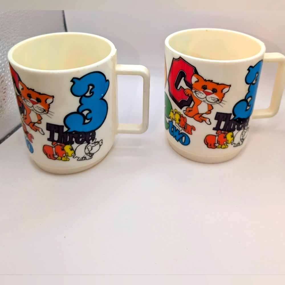 Vintage DEKA Elizabeth, NJ Kids Cups  ABC, 123  Retro 3-1/2" Set Of 2